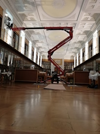 Spider Hire in action: Hinowa Spider Boom Lift delicately negotiating a historic building with working height.